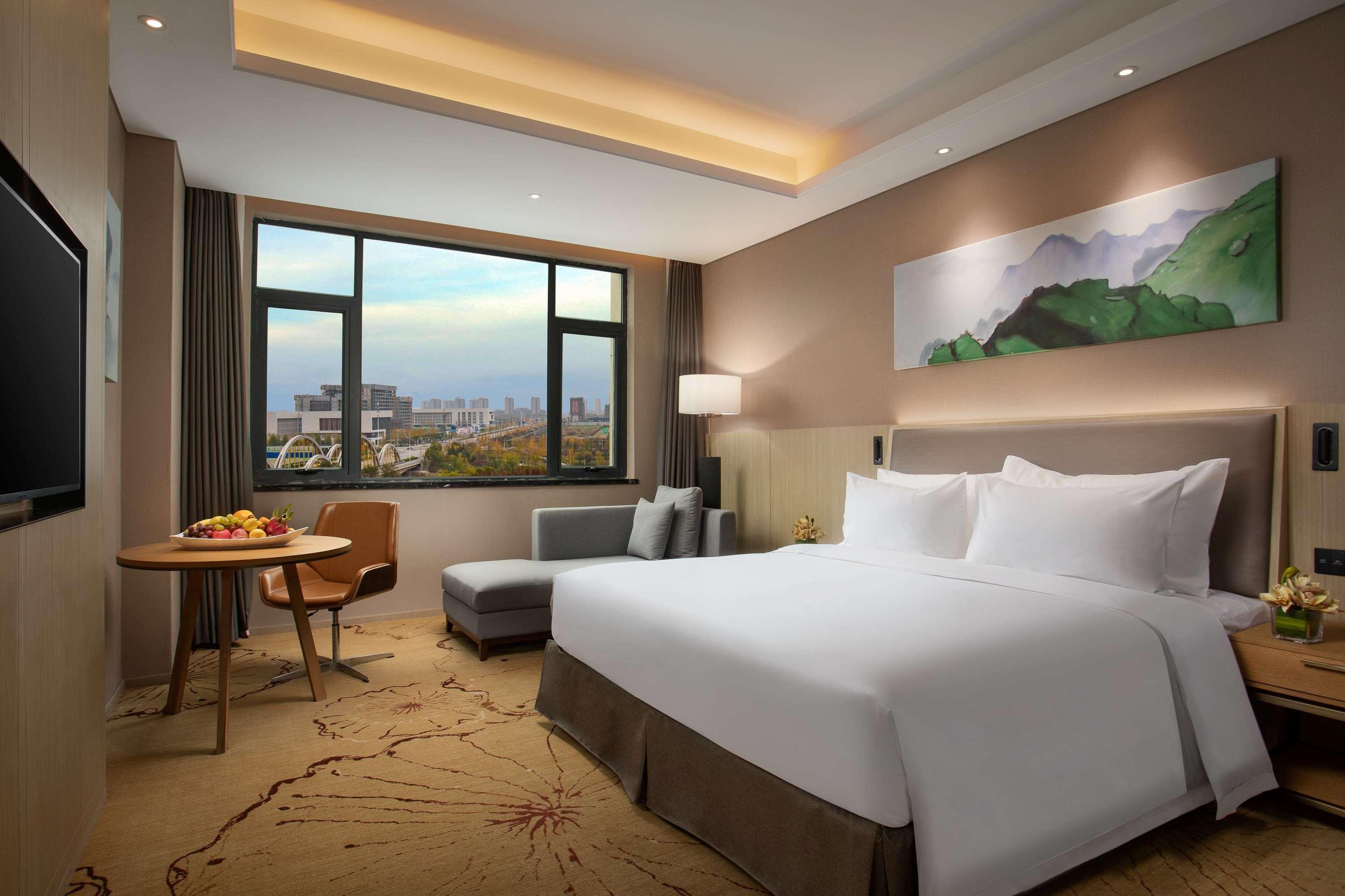 Ramada Wyndham Zhengzhou Xinzheng Xinzheng (Henan) Exterior foto