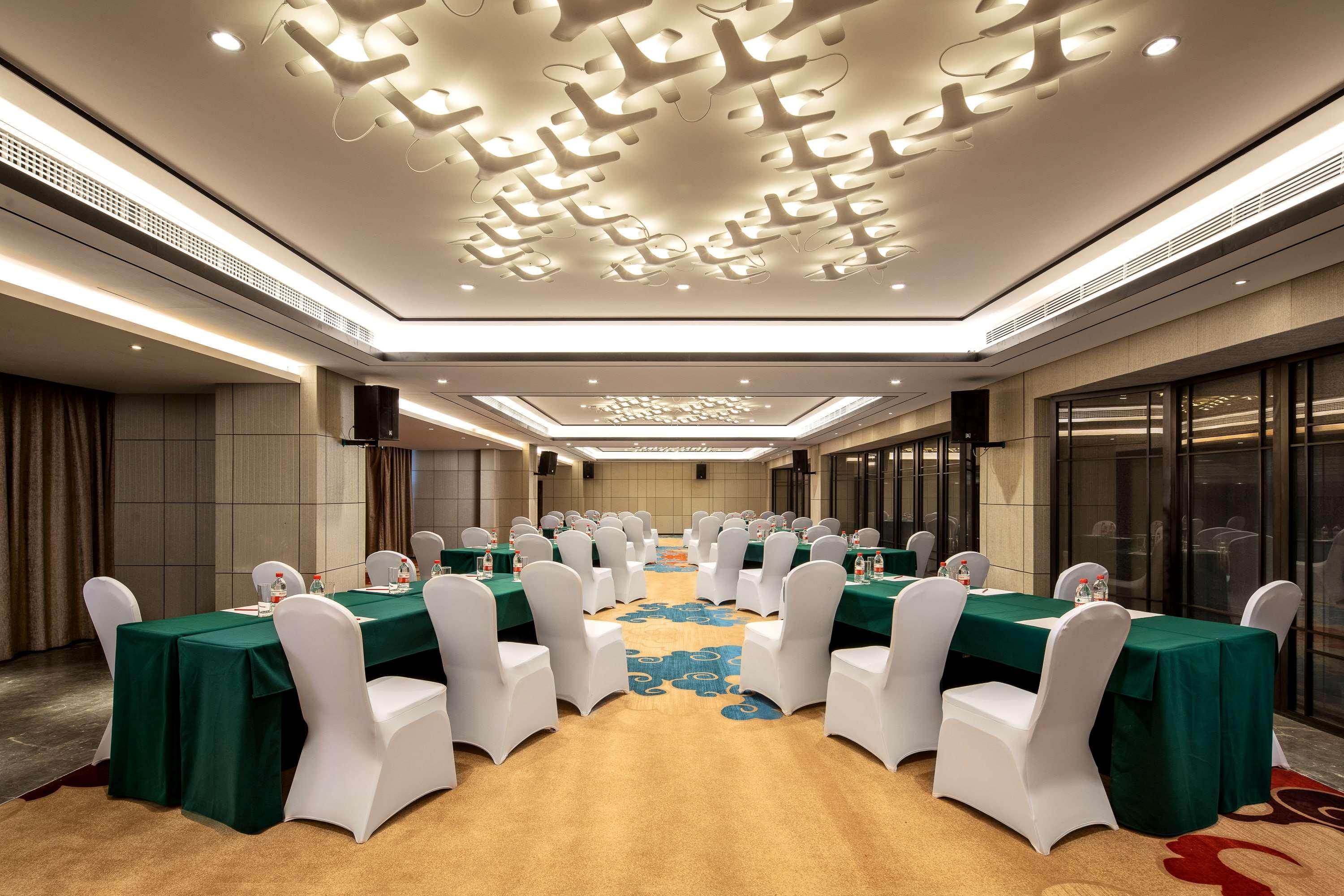 Ramada Wyndham Zhengzhou Xinzheng Xinzheng (Henan) Exterior foto