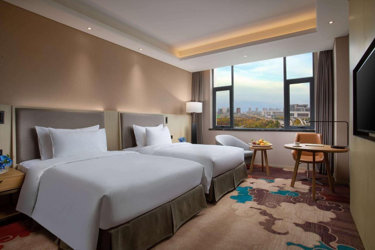 Ramada Wyndham Zhengzhou Xinzheng Xinzheng (Henan) Exterior foto